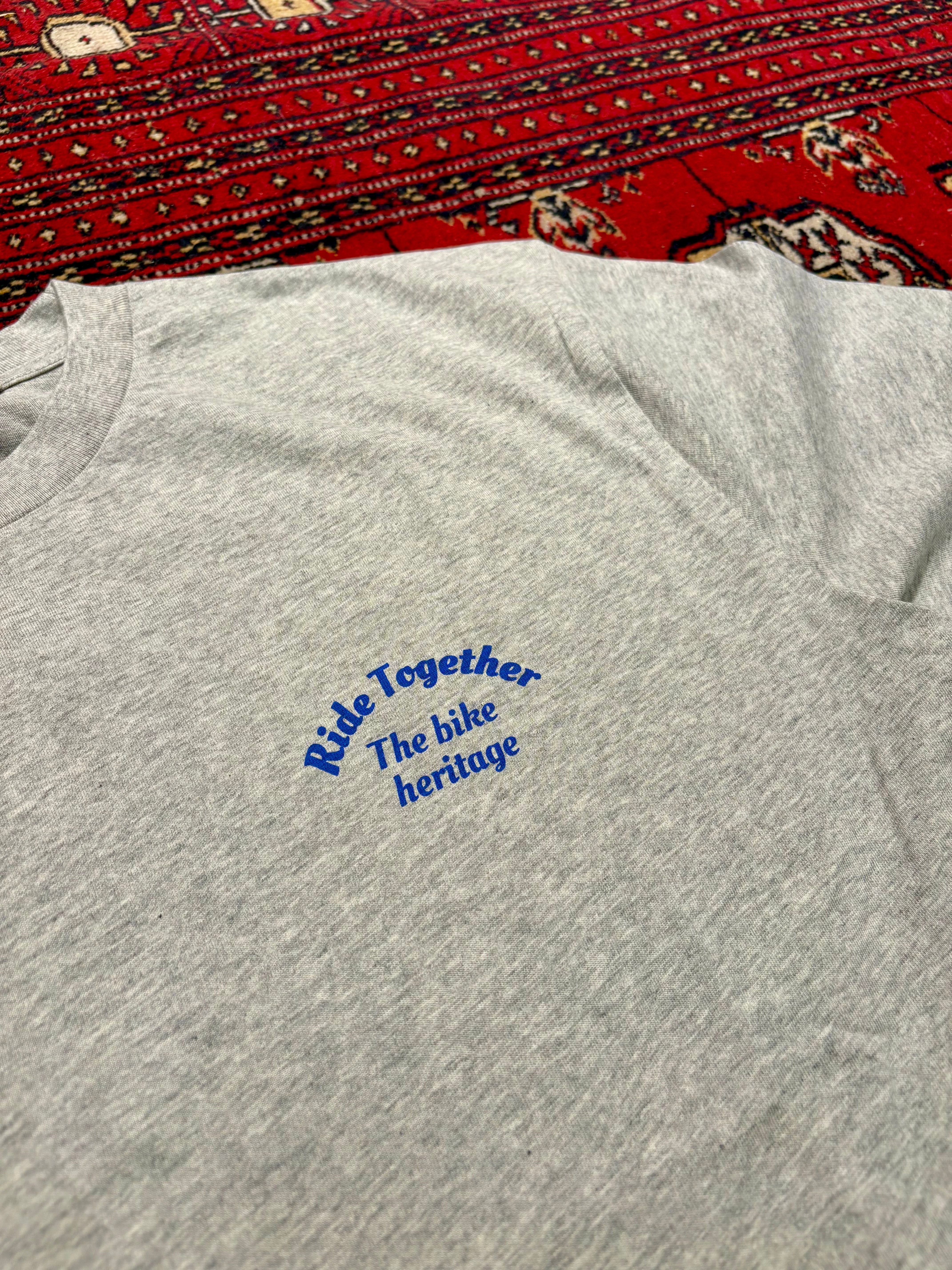 MOTTLED GREY LOOSEFITTING HÉRITAGE TSHIRT