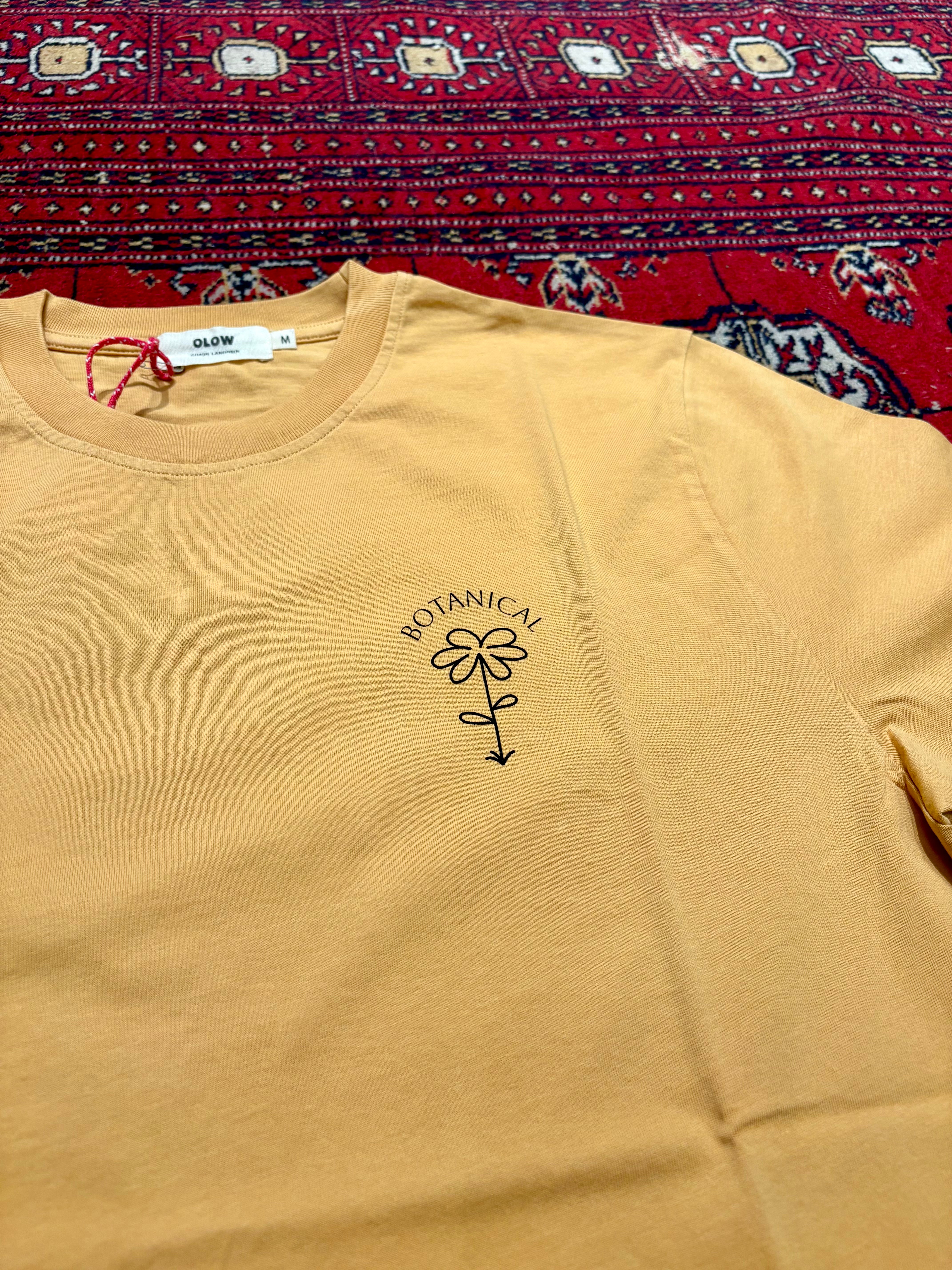 OCHRE BOTANICAL TSHIRT